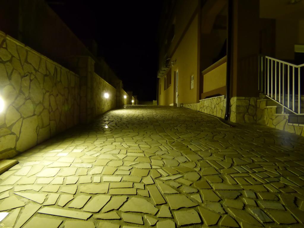Apartments Glasnovic Vir Kültér fotó