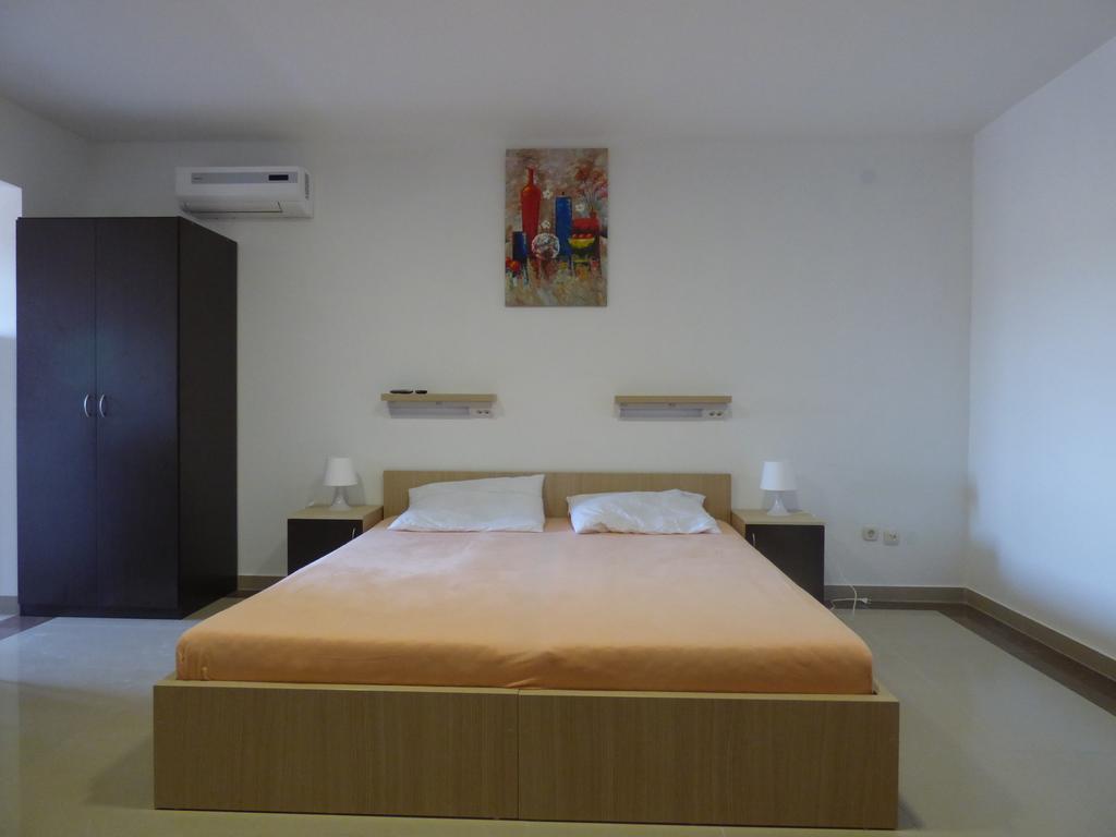 Apartments Glasnovic Vir Szoba fotó