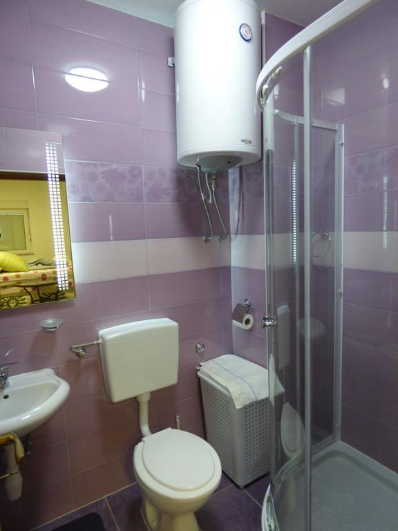 Apartments Glasnovic Vir Szoba fotó